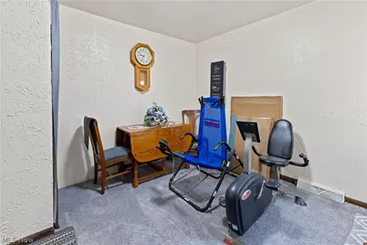 270-272 Oregon Avenue, Weirton, WV 26062 - Photo 26
