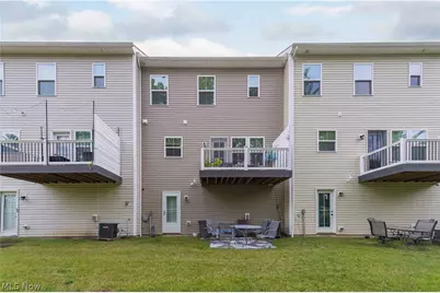 1422 Chateau Place, Avon, OH 44011 - Photo 2