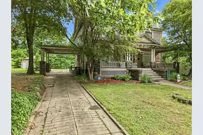 236 N Heights Avenue, Youngstown, OH 44505 - Photo 2