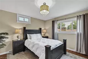 6815 Parkgate Oval, Green Hills, OH 44131 - Photo 14