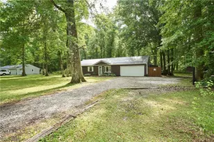 18550 Shaw Rd, Chagrin Falls, OH 44023 - Photo 2