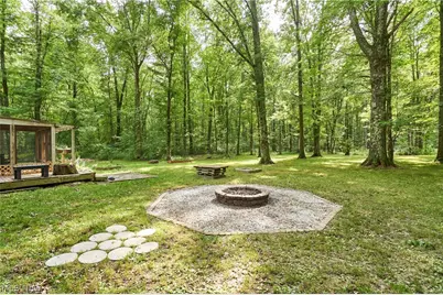 18550 Shaw Road, Chagrin Falls, OH 44023 - Photo 4