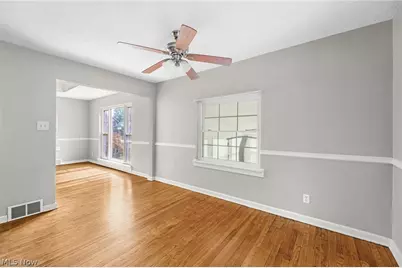 2380 Benton Street, Akron, OH 44312 - Photo 8