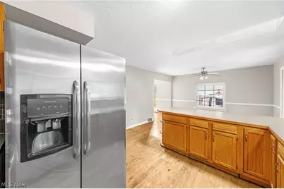 2380 Benton Street, Akron, OH 44312 - Photo 12