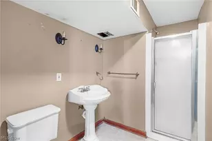 2380 Benton St, Akron, OH 44312 - Photo 18