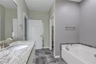 38155 Highgate Bluff Ln, Willoughby, OH 44094 - Photo 16