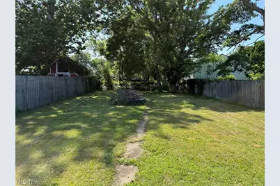 5384 Rolling Avenue, Lorain, OH 44055 - Photo 6