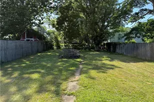 5384 Rolling Ave, Lorain, OH 44055 - Photo 6