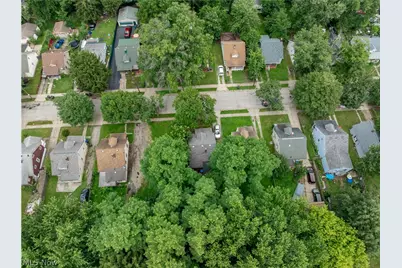 982 Eva Avenue, Akron, OH 44306 - Photo 10