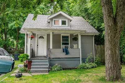 982 Eva Avenue, Akron, OH 44306 - Photo 2