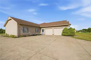 7300 Neff Rd, Valley City, OH 44280 - Photo 4