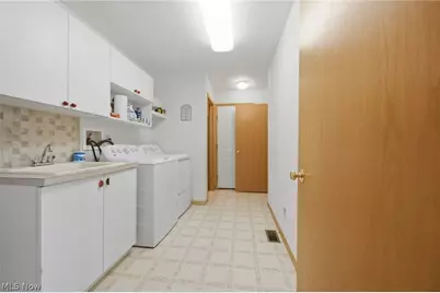 7300 Neff Road, Valley City, OH 44280 - Photo 18