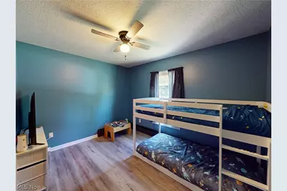 1575 Grove Avenue, Madison, OH 44057 - Photo 16