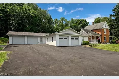 751 Earl Road NW, Massillon, OH 44647 - Photo 4
