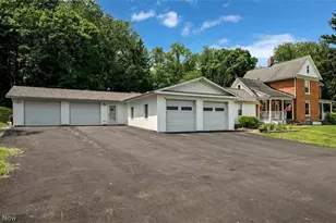 751 Earl Rd NW, Massillon, OH 44647 - Photo 4
