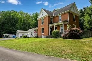 751 Earl Rd NW, Massillon, OH 44647 - Photo 2