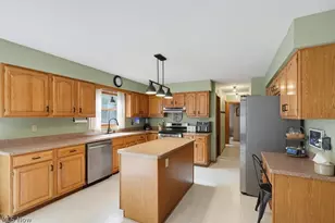 1173 Partridge Dr, Wadsworth, OH 44281 - Photo 16