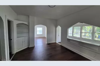 12512 Rexford Avenue, Loveland, OH 44105 - Photo 10