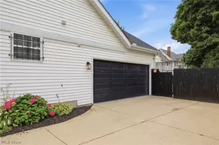 1544 E 86th St, Loveland, OH 44106 - Photo 6
