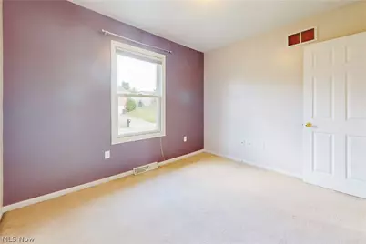 3233 Saint Charles Drive, Steubenville, OH 43952 - Photo 44