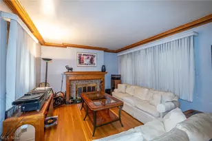 1017 East Blvd, Loveland, OH 44108 - Photo 2