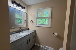 7619 Red Fox Dr, Boardman, OH 44512 - Photo 12