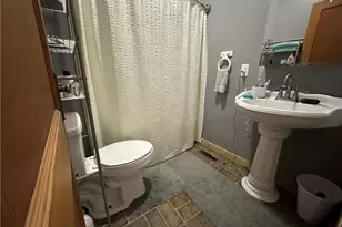 5772 Fairdale Dr, Cambridge, OH 43725 - Photo 8