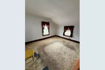 1513 14th Street SE, Canton, OH 44707 - Photo 2