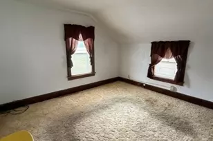 1513 14th St SE, Canton, OH 44707 - Photo 2
