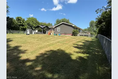 16781 Artistic Drive, East Liverpool, OH 43920 - Photo 4