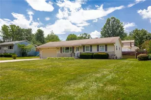 3504 Orchard Hill Dr, Canfield, OH 44406 - Photo 4