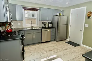 788 Idlewood Ave, Sheffield Lake, OH 44054 - Photo 2