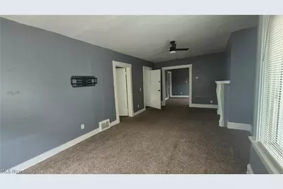 1261 E 99 Street, Loveland, OH 44108 - Photo 4