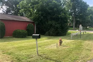 347 Zanesville Rd, Roseville, OH 43777 - Photo 4