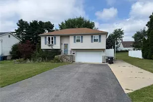 84 Howard St, Austintown, OH 44515 - Photo 6