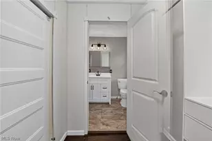 1615 W Market St, Orrville, OH 44667 - Photo 22