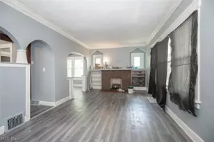374 E 124th St, Loveland, OH 44108 - Photo 6