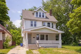 374 E 124th St, Loveland, OH 44108 - Photo 2
