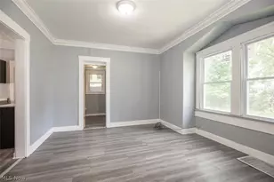 374 E 124th St, Loveland, OH 44108 - Photo 8