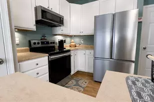 2923 Stratford Way, Willoughby Hills, OH 44092 - Photo 10