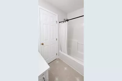 2923 Stratford Way, Willoughby Hills, OH 44092 - Photo 22