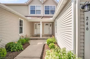 246 Steeple Chase Run, Northfield, OH 44067 - Photo 2