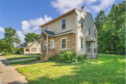 1925 Robindale Street, Wickliffe, OH 44092 - Photo 4
