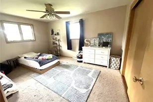 4423 Barrington Dr, Austintown, OH 44515 - Photo 12