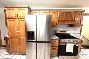 4423 Barrington Dr, Austintown, OH 44515 - Photo 8