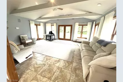 4423 Barrington Drive, Austintown, OH 44515 - Photo 6