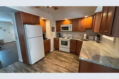 1315 W Market Street, Akron, OH 44313 - Photo 10
