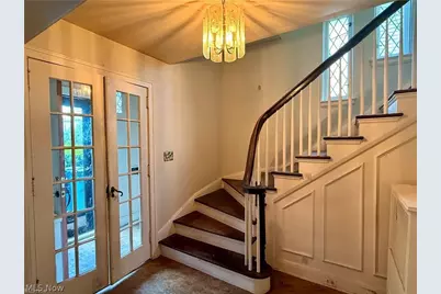 1155 W 6th Street, Lorain, OH 44052 - Photo 2