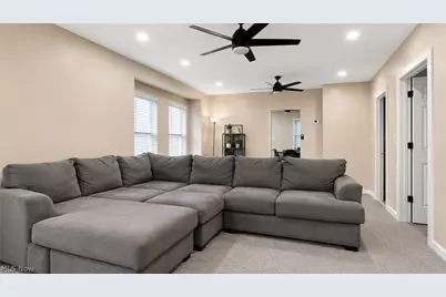723 E 165th Street, Loveland, OH 44110 - Photo 2