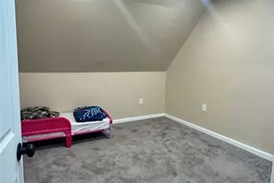 723 E 165th St, Loveland, OH 44110 - Photo 8